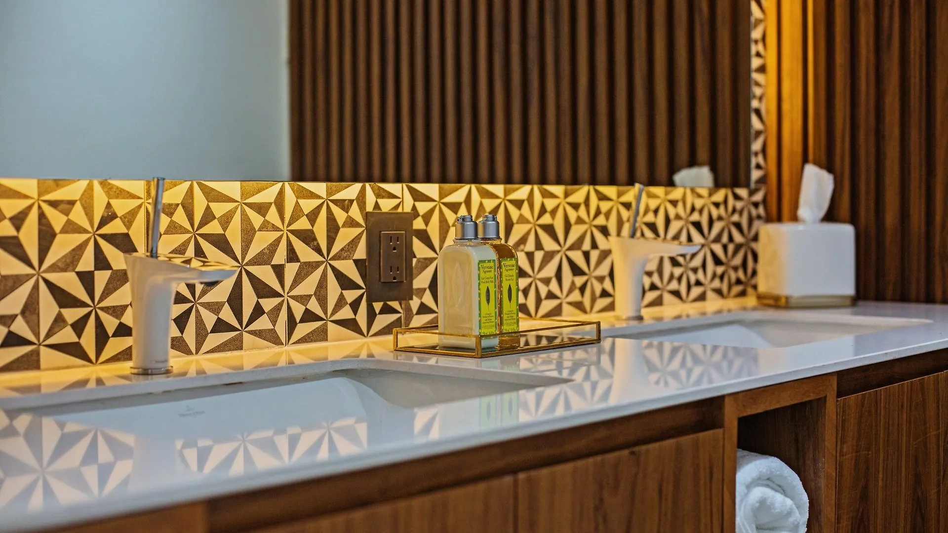 It Boutique Hotel And Restaurant Playa del Carmen